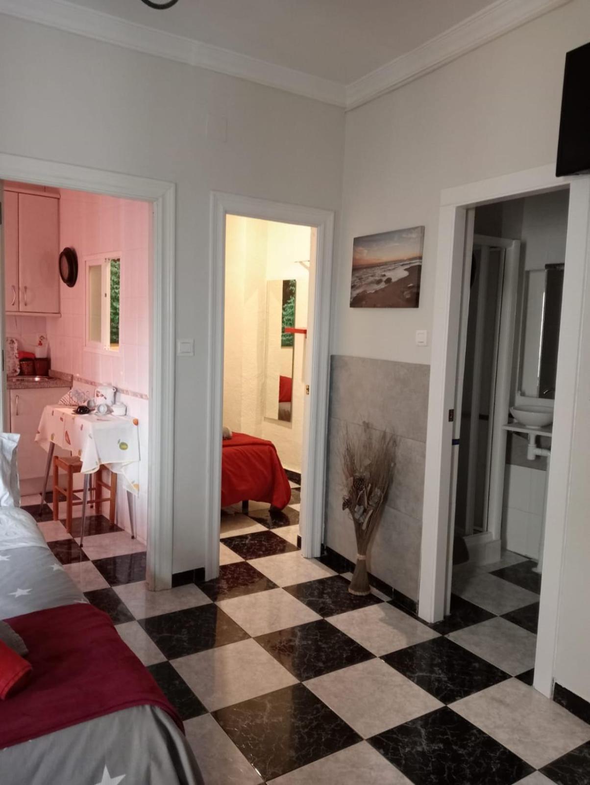 Apartamentos Oscar Granada Phòng bức ảnh