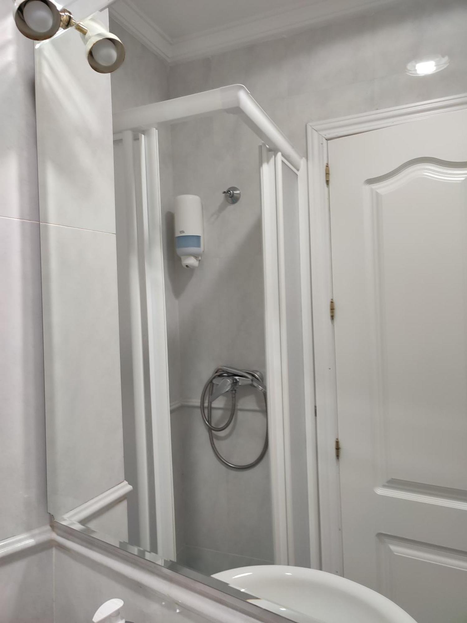 Apartamentos Oscar Granada Phòng bức ảnh
